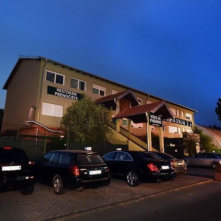 Meridiana Novi Sad Exterior photo